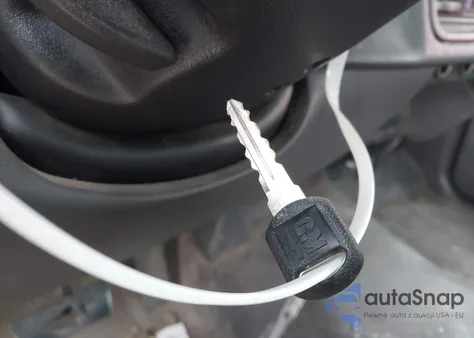 2006 Chevrolet Silverado 1500 Work Truck z USA, uszkodzony, nr VIN 3GCEC14XX6G185379